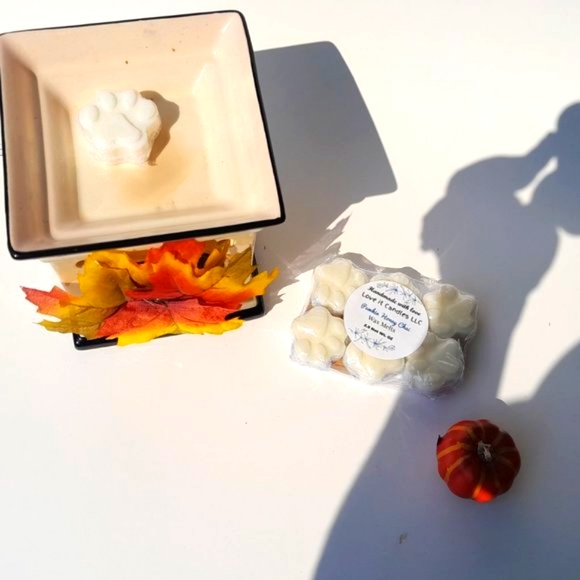Fall Scented Soy Wax Melts Pumpkin Honey Chai Heart Shape 2.5oz - Picture 3 of 4